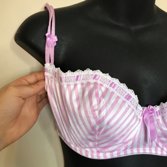 Gossard pastel pink cute striped bra with lace trim and bows - Picture 3 of 10